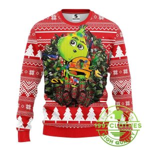 Chicago Blackhawks Grinch Hug Ugly Christmas Sweater 1