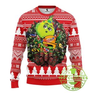 Detroit Red Wings Grinch Hug Ugly Christmas Sweater 1