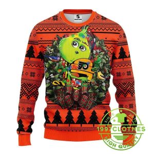 Philadelphia Flyers Grinch Hug Ugly Christmas Sweater 1